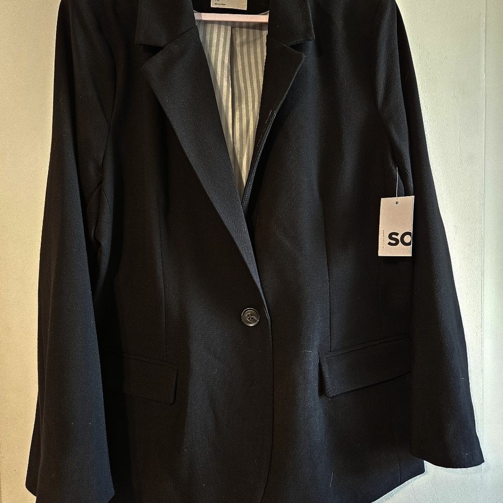 NWT, black, size 1X lined blazer